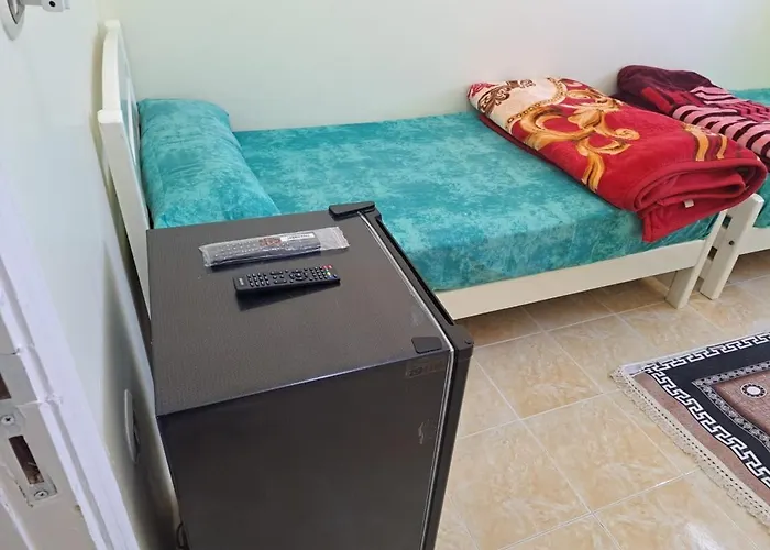 Sweet Home 8- Egyptian Only Ostello